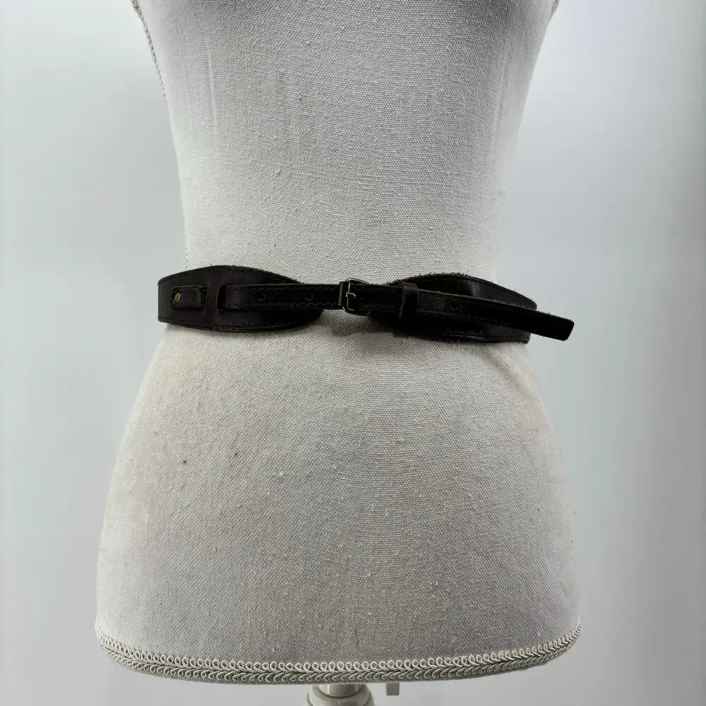 AEO Womens XS Small Belt Brown Leather 90s Fashion Glam Belt